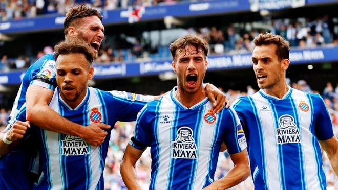 英超：阿森纳主场3-1大胜莱斯特城（英超：阿森纳主场3比1力克莱斯特城）