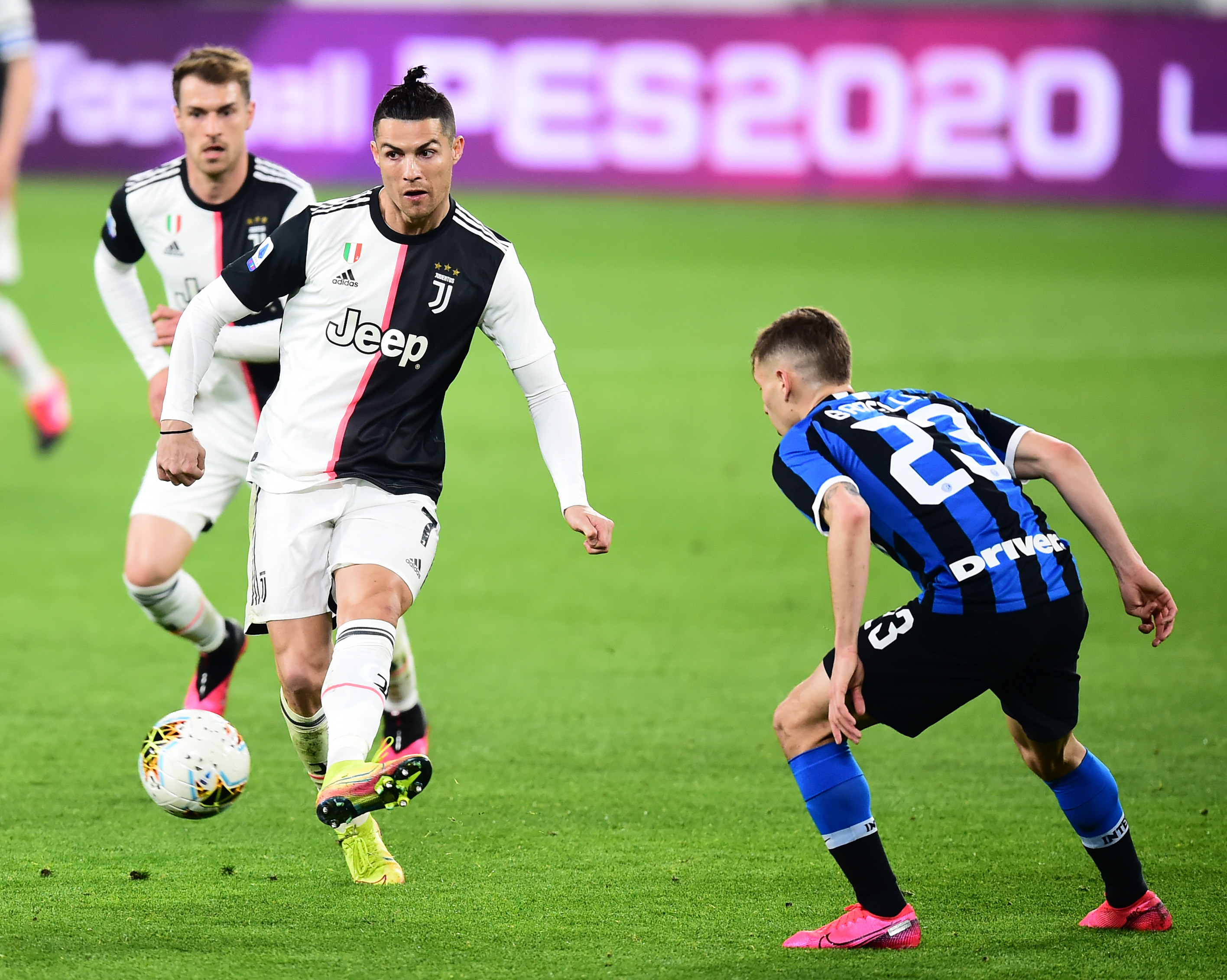 CBA：广州队主场大胜吉林（CBA：广州队主场狂胜吉林队）