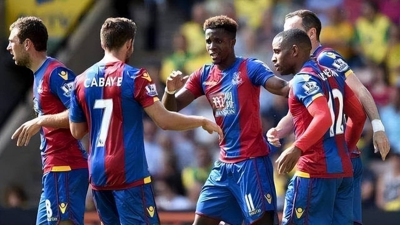 森林狼官方：爱德华兹因右脚酸痛将缺席今天对阵勇士的比赛（森林狼官宣：爱德华兹右脚酸痛，缺席今日对阵勇士一战）