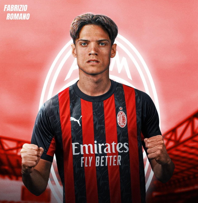 阿莫林：多古才20岁，但已经越来越像是曼联的一员（阿莫林：20岁的多古已愈发像曼联球员）