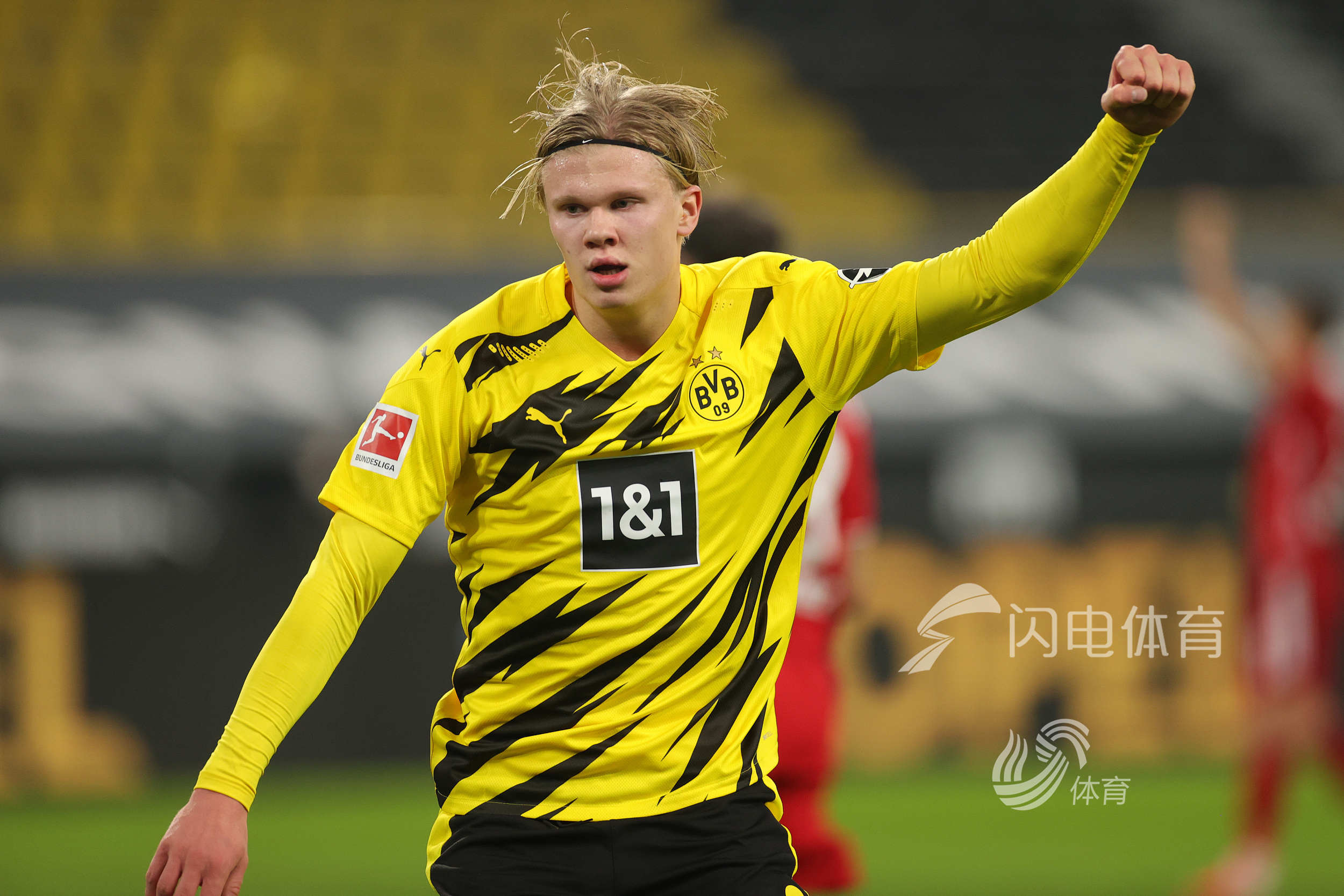 北京市足协贺信：国安用金灿灿的奖杯回应了首都广大球迷的期待（北京市足协发贺信：金杯见证国安兑现京城球迷期待）