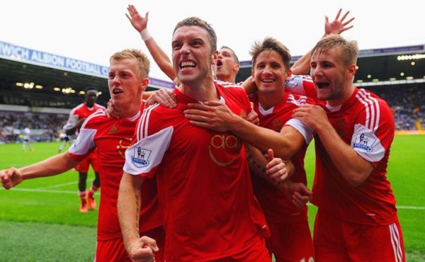 贾萨里：魔笛每天都保持热情和动力，那不勒斯每个位置都很强（贾萨里：莫德里奇始终热情十足，那不勒斯各位置实力强劲）